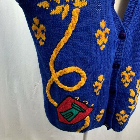 Vintage 80s Hand Knitted Cardigan Sweater M Blue Crest Shoulder Pads Embroidered - Picture 4 of 9